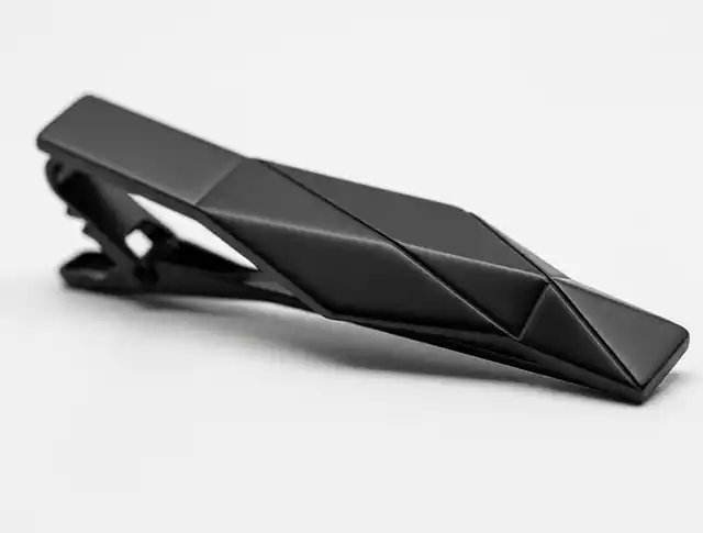 Kravat İğnesi Görseli